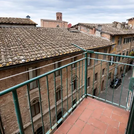 Lejlighed Grazioso A 5 Min Da Piazza Del Campo Siena